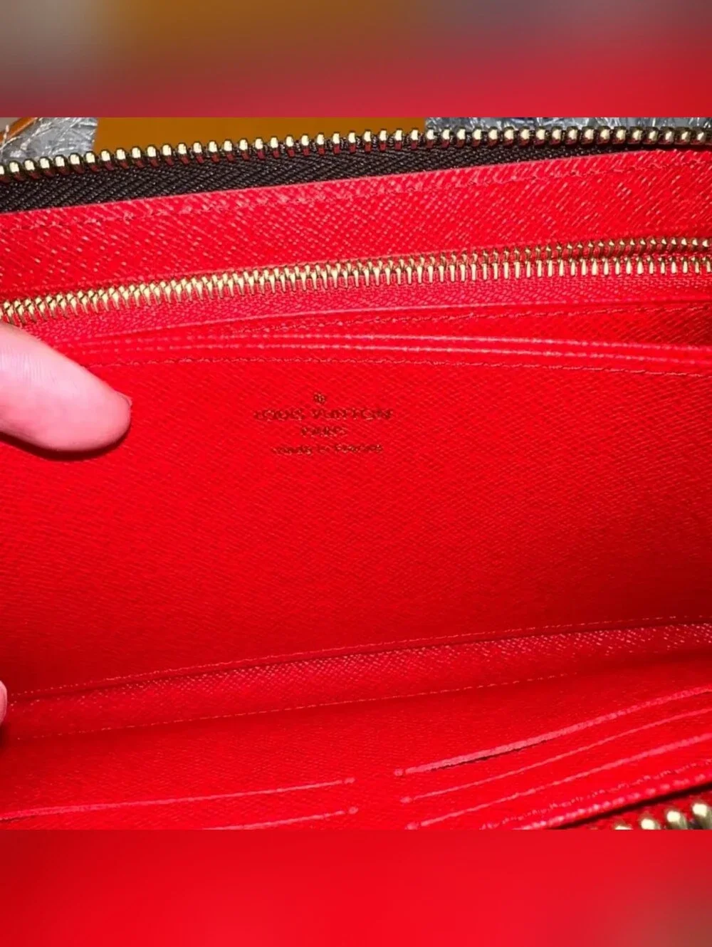 Louis Vuitton Monogram Zippy Wallet in Brown